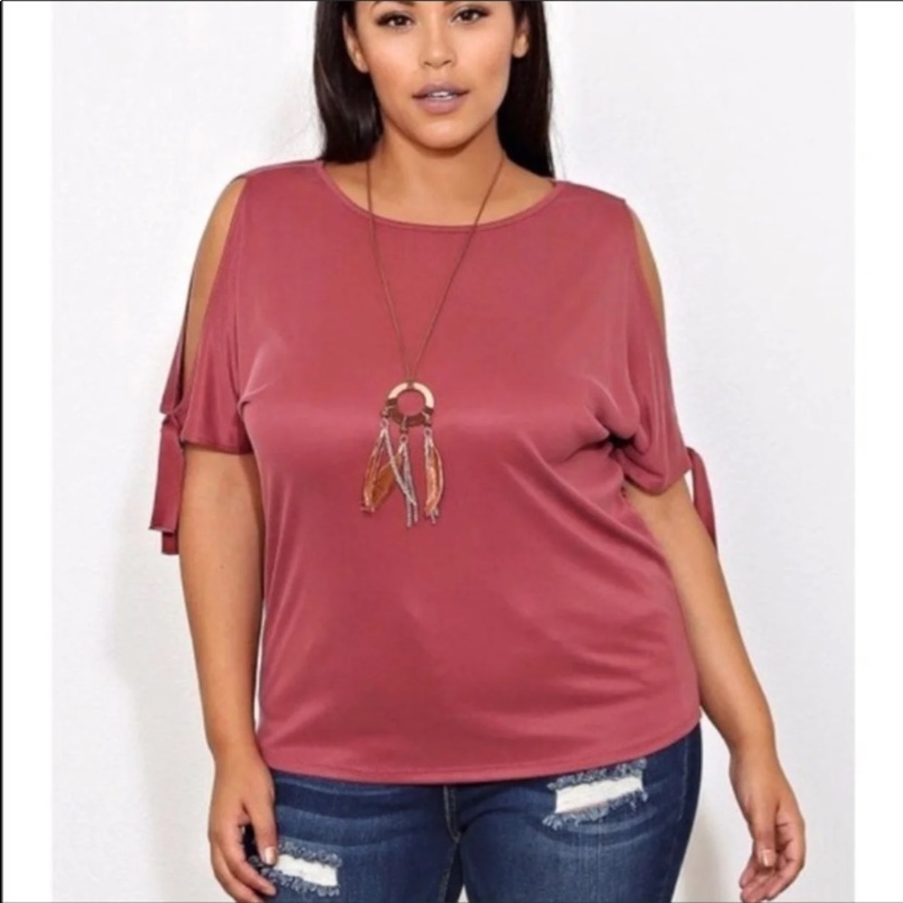 Split sleeve top NWOT